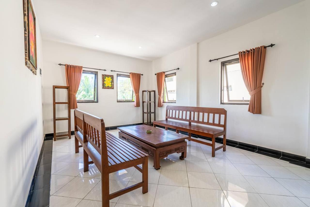 Ganandra Stay Denpasar Exterior photo
