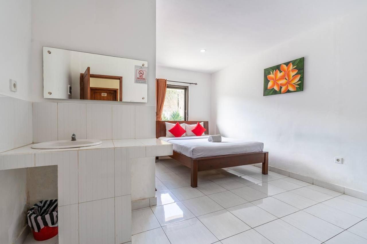Ganandra Stay Denpasar Exterior photo